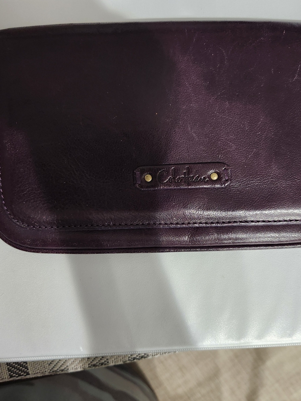 COLE HAAN Leather Clutch Wallet - Plum